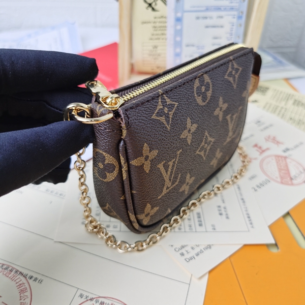 ルイヴィトンバッグ内部構造